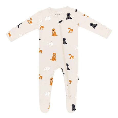 Kyte baby Zippered Footie in Fluffy Dog
