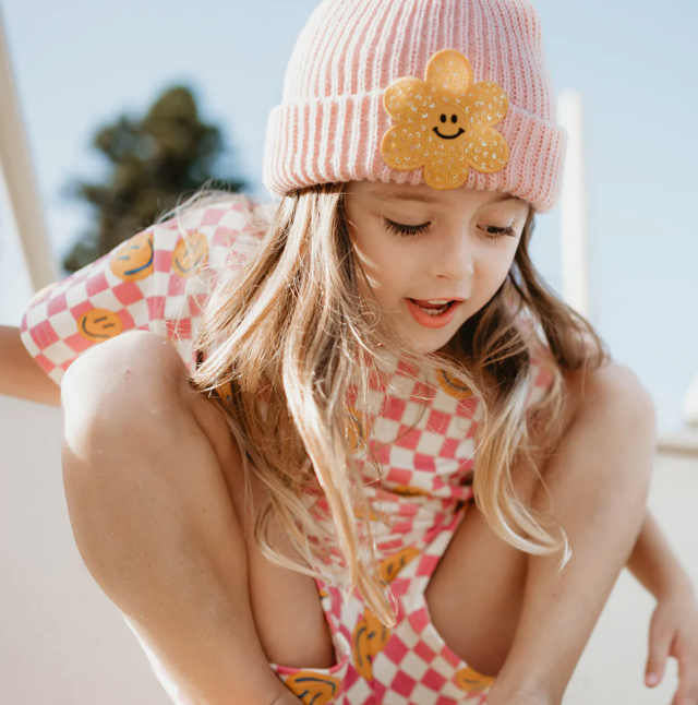 Petite Hailey daisy beanie - Pink