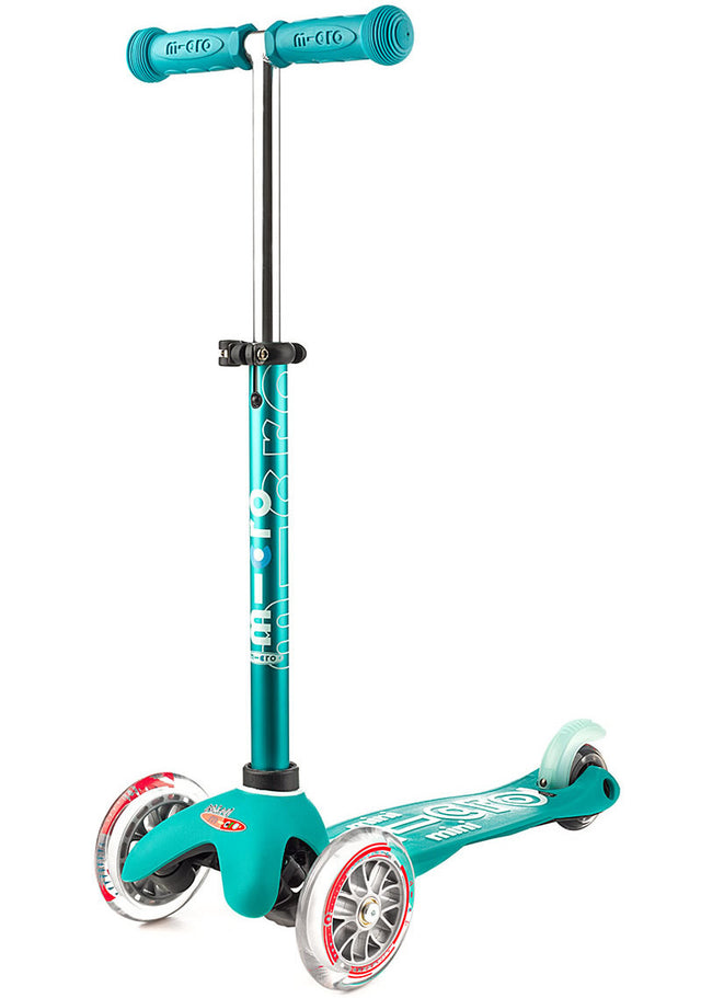 Micro Mini Deluxe Scooter