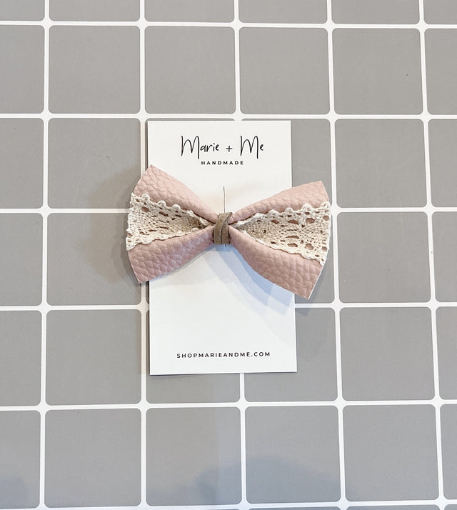 Marie + Me Stella Lace Bow - Mauve