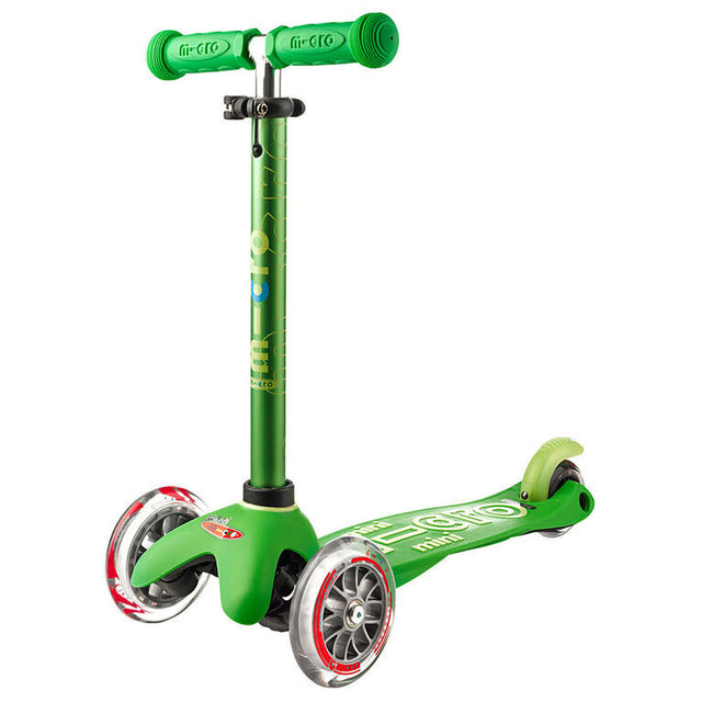 Micro Mini Deluxe Scooter